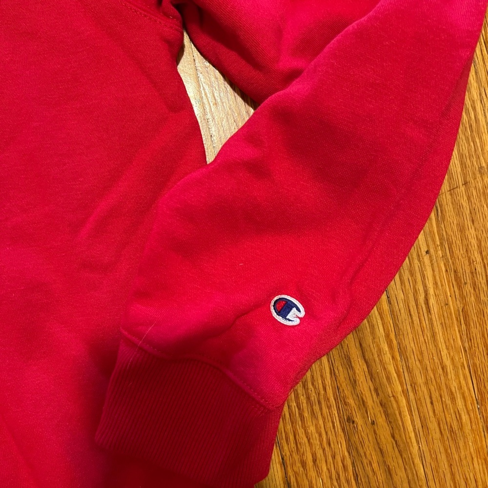 Champion Red Pullover Fleece Hoodie NWT - Picture 2 of 6